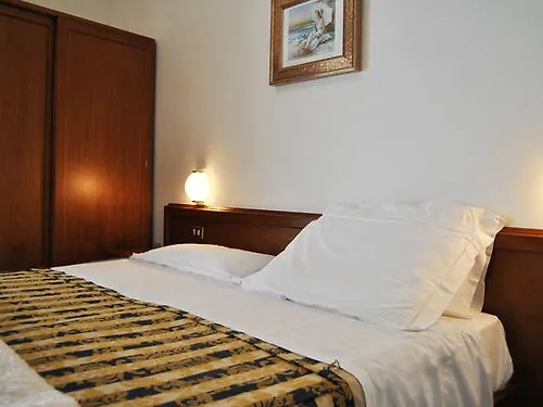 ***  Hotel Santorotto Di Fabio Terrosi Sinalunga Italy