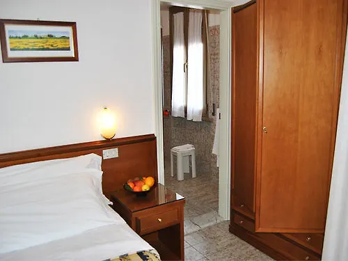 Hotel Santorotto Di Fabio Terrosi Sinalunga Italy